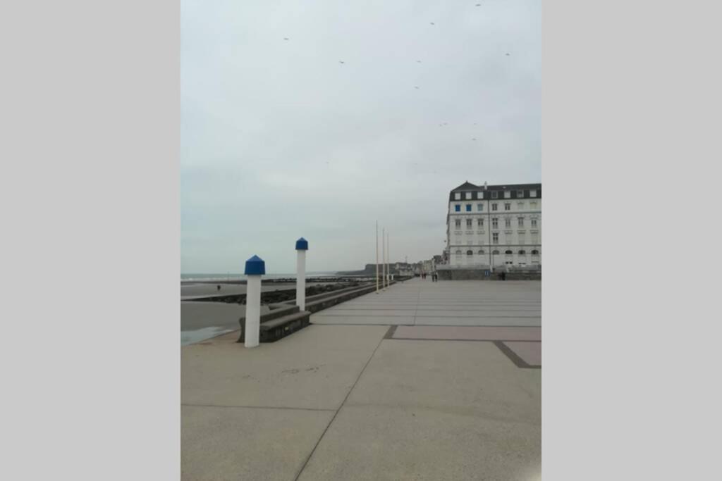 Studio Cosy Neuf Pres De La Mer,Balcon Et Parking Gratuit ヴィムルー エクステリア 写真